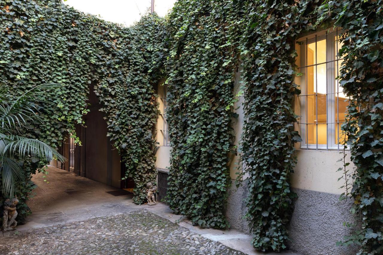 Palazzo Liberati Apartments Parma Exterior foto